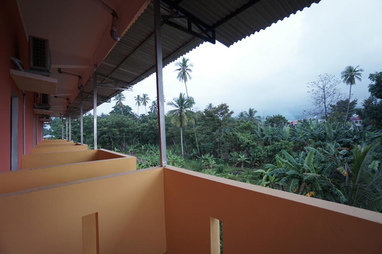 Oyo 2486 Bahana Guest House Manado Zewnętrze zdjęcie